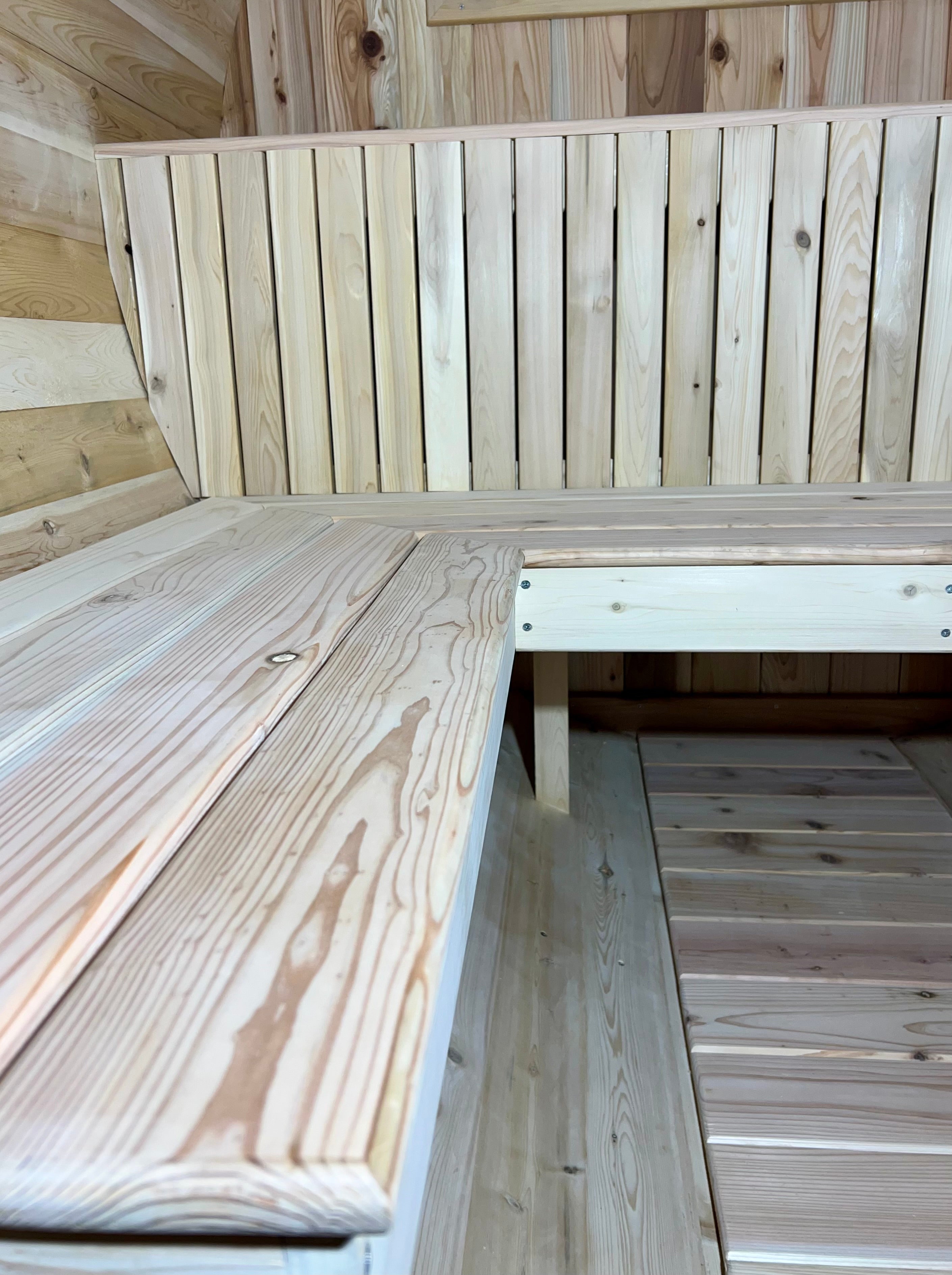 Wrap-around Tiered Bench