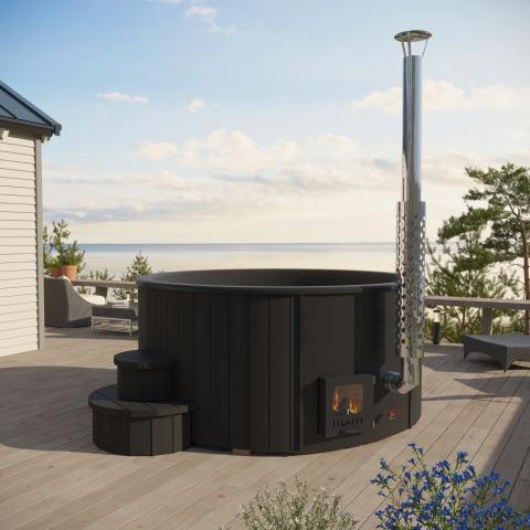 SaunaLIfe 6 person Wood-Fired Hot Tub Black